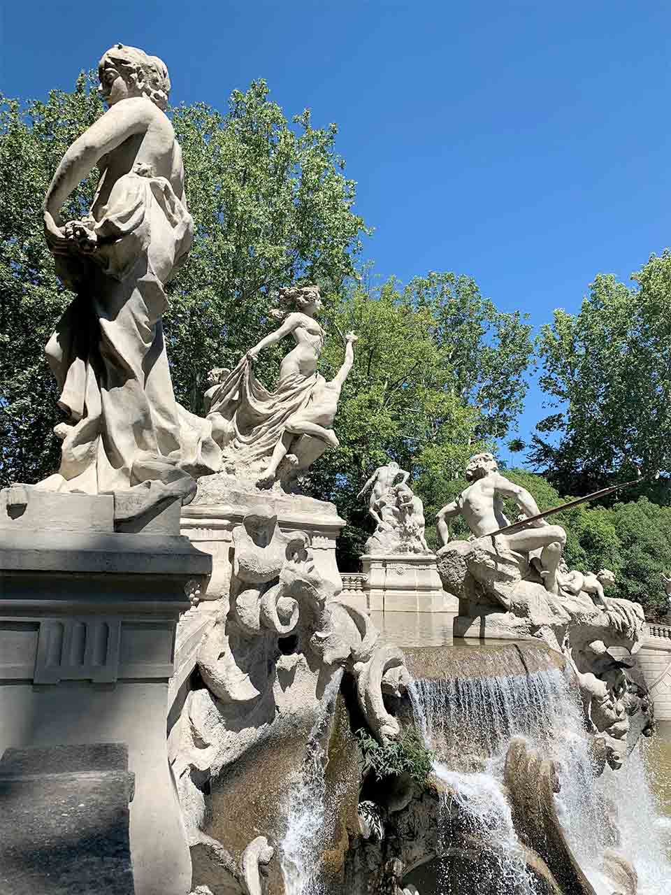 Fontana Dei Mesi Torino
